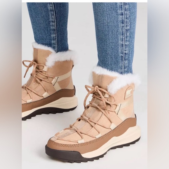 Sorel Ona Rmx Glacy Faux Fur Waterproof Bootie: Size 8/ Color Sea Salt - Picture 2 of 12